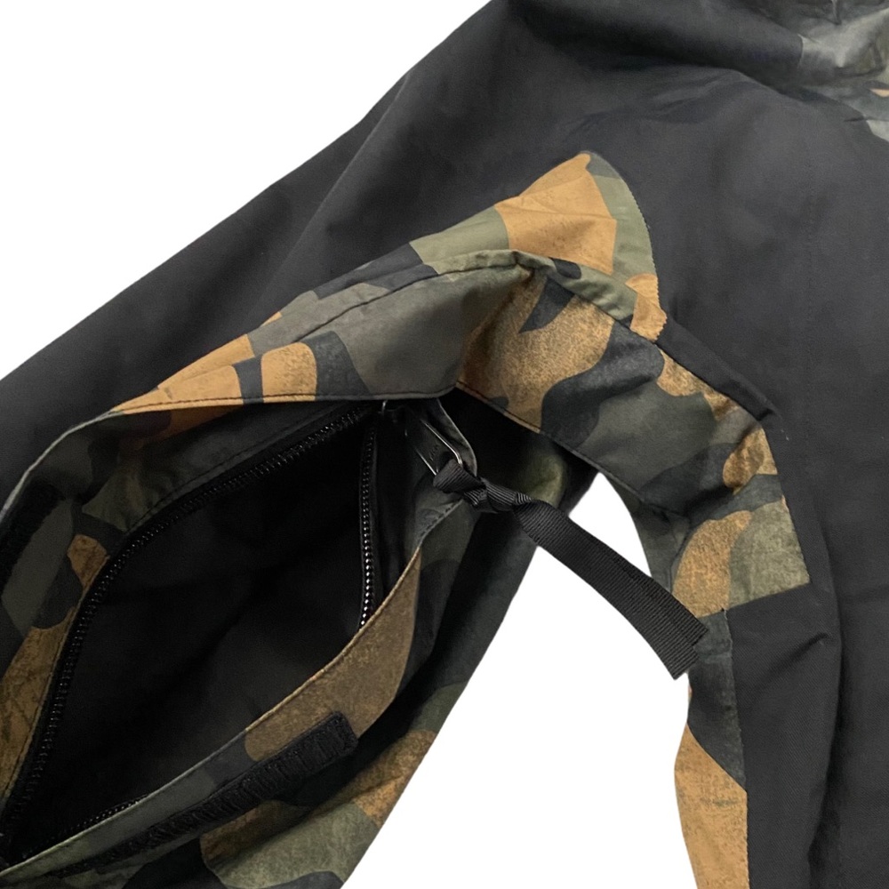 THE NORTH FACE 1994 Retro Mountain Light Jacket - Picture 7 of 15
